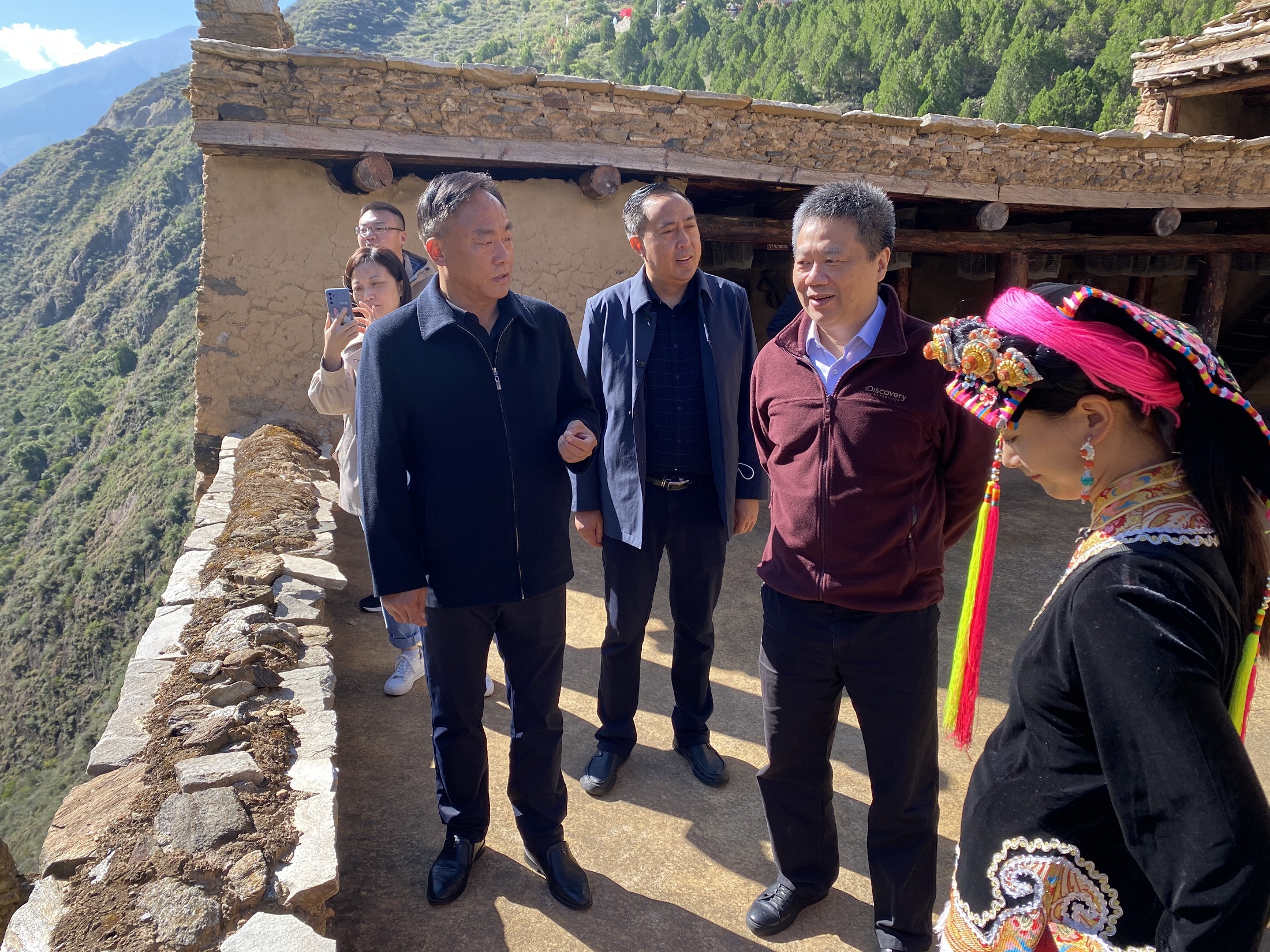 1666856875971057493.jpg 1666856875971057493.jpg